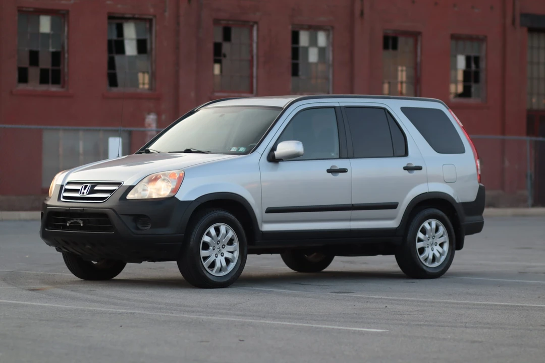 2006 Honda CR-V 2nd Gen - Image 12 of 31