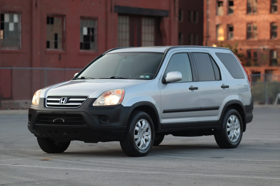 2006 Honda CR-V 2nd Gen - Image 7 of 31