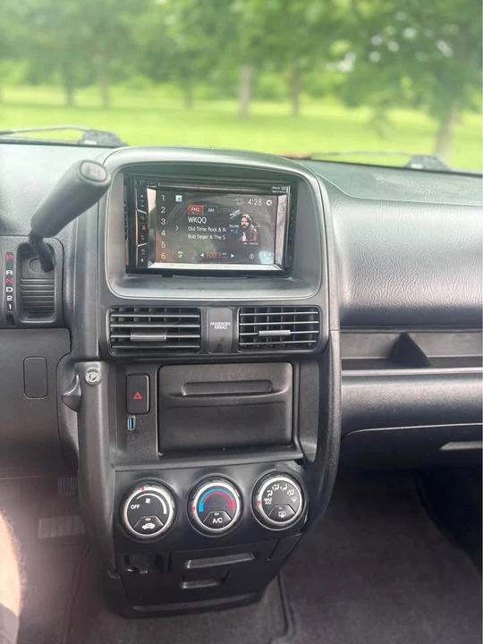 2006 Honda CR-V 2nd Gen - Image 14 of 18