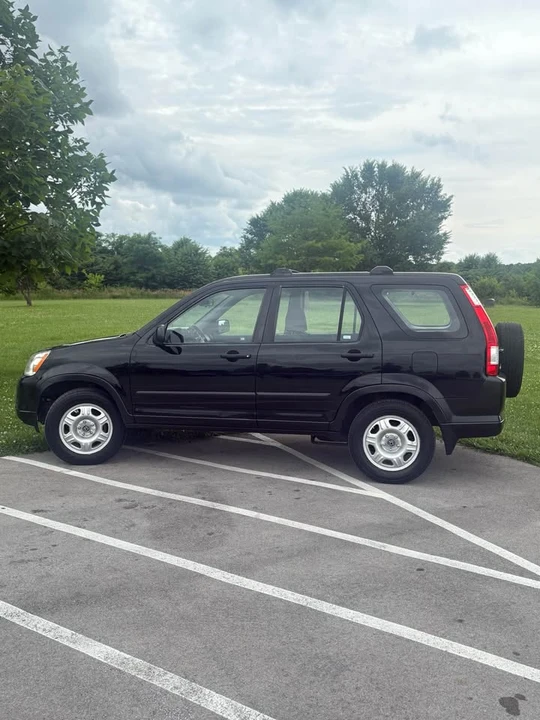 2006 Honda CR-V 2nd Gen - Image 5 of 18