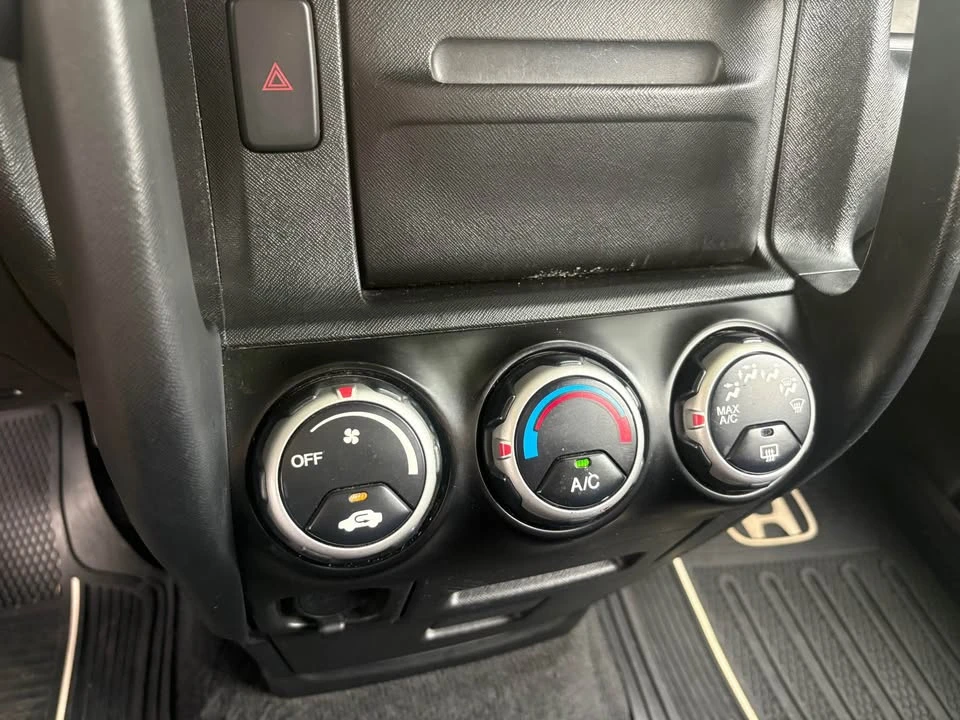 2006 Honda CR-V 2nd Gen - Image 14 of 15