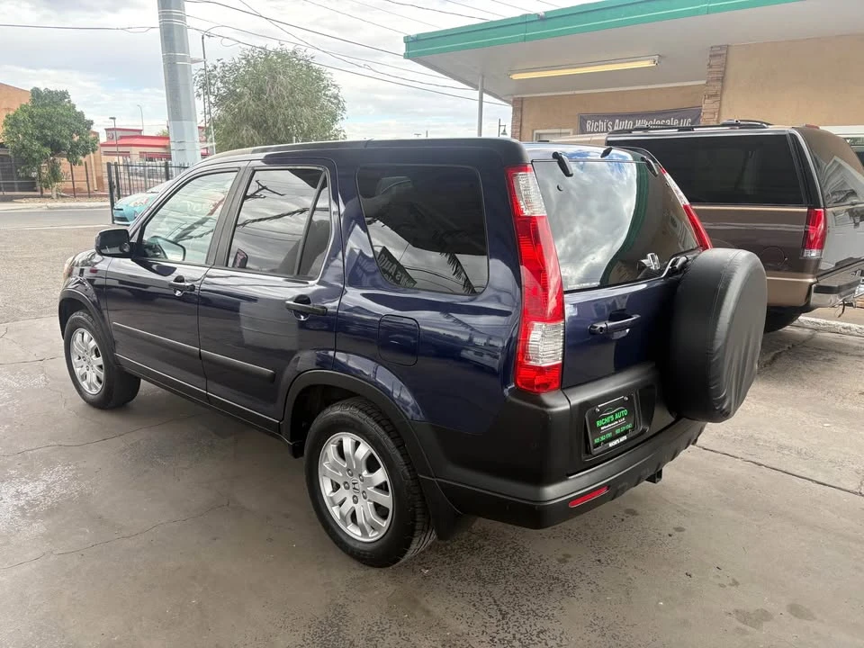 2006 Honda CR-V 2nd Gen - Image 7 of 15