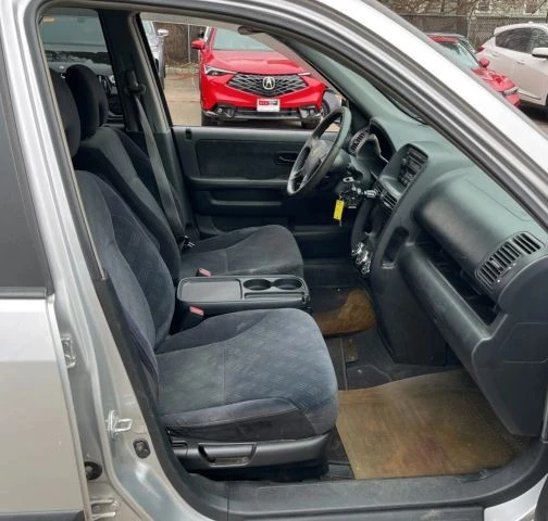 2006 Honda CR-V 2nd Gen - Image 13 of 16