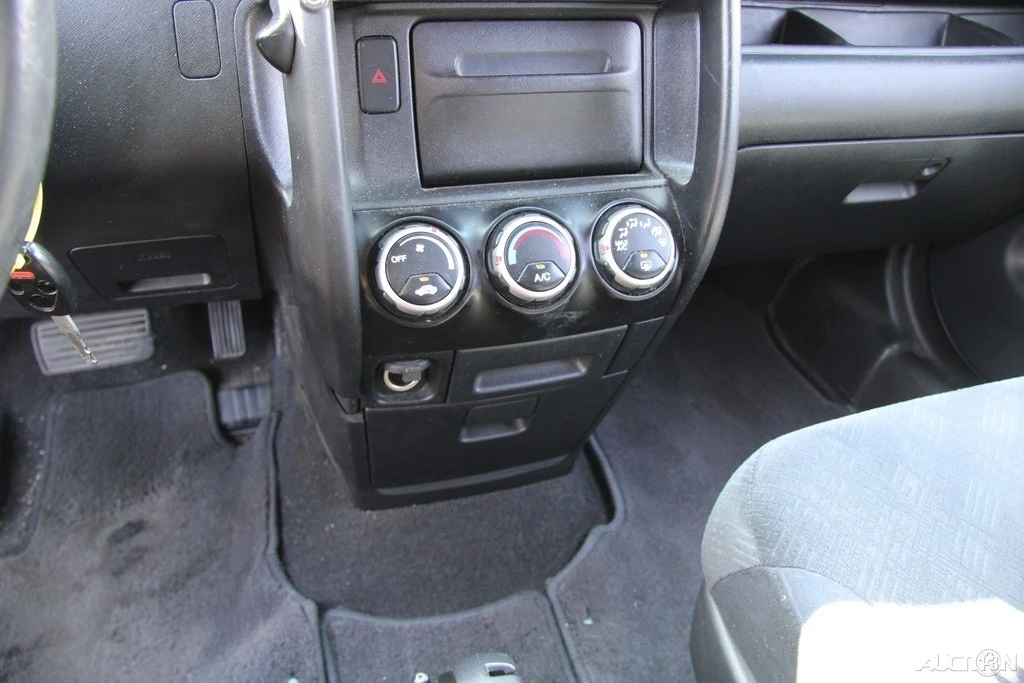 2006 Honda CR-V 2nd Gen - Image 18 of 21