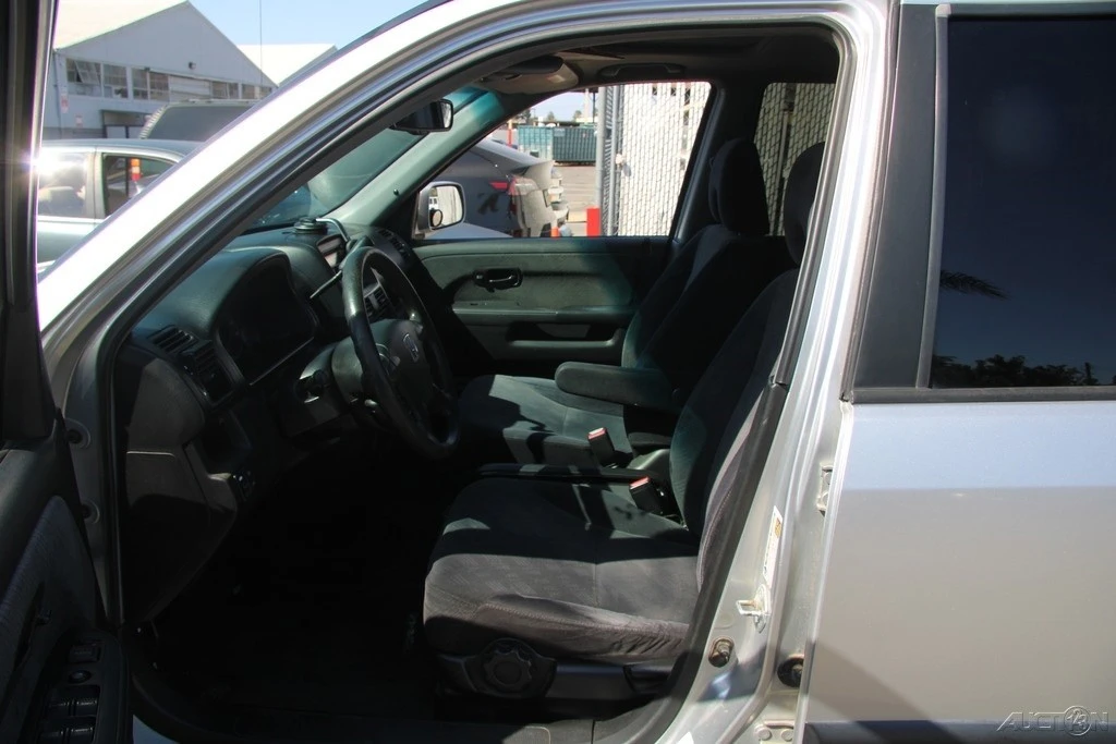 2006 Honda CR-V 2nd Gen - Image 13 of 21