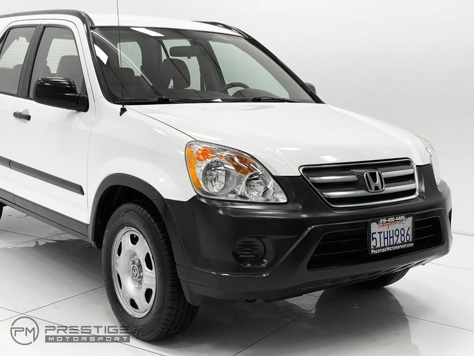 2006 Honda CR-V 2nd Gen - Image 9 of 12