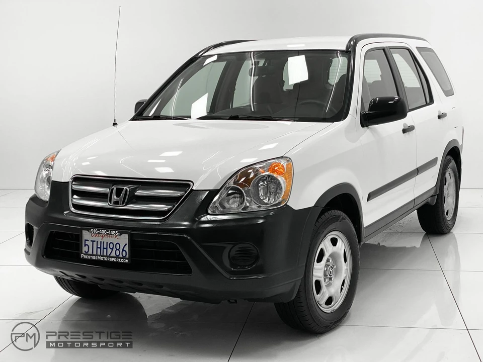 2006 Honda CR-V 2nd Gen - Image 3 of 12