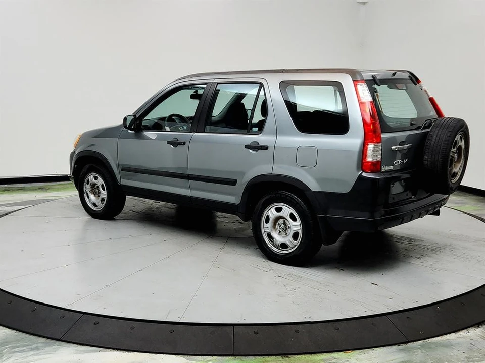 2006 Honda CR-V 2nd Gen - Image 7 of 21