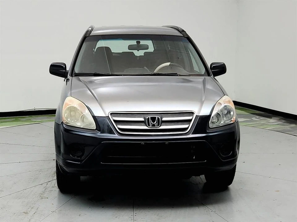 2006 Honda CR-V 2nd Gen - Image 2 of 21