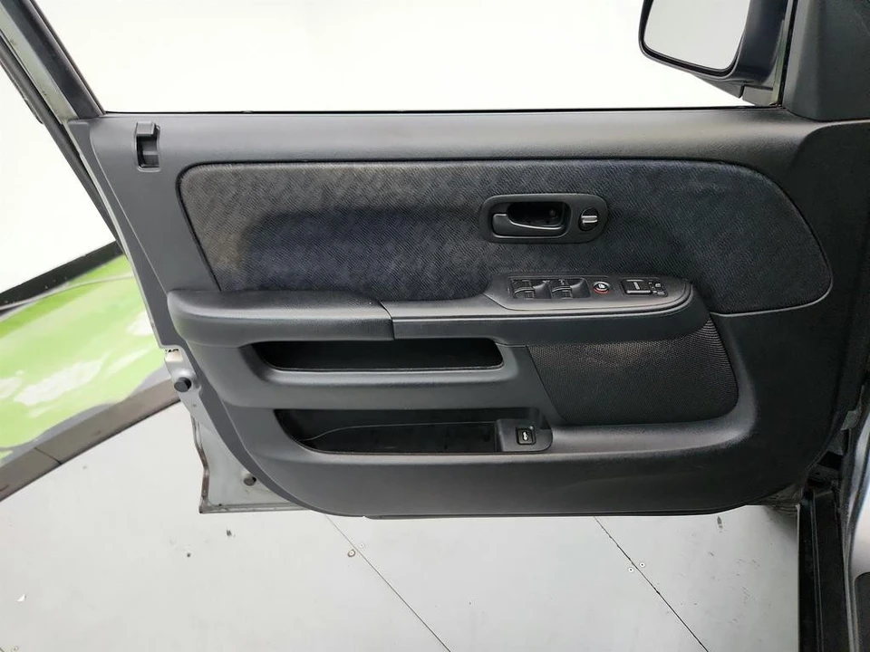 2006 Honda CR-V 2nd Gen - Image 19 of 21