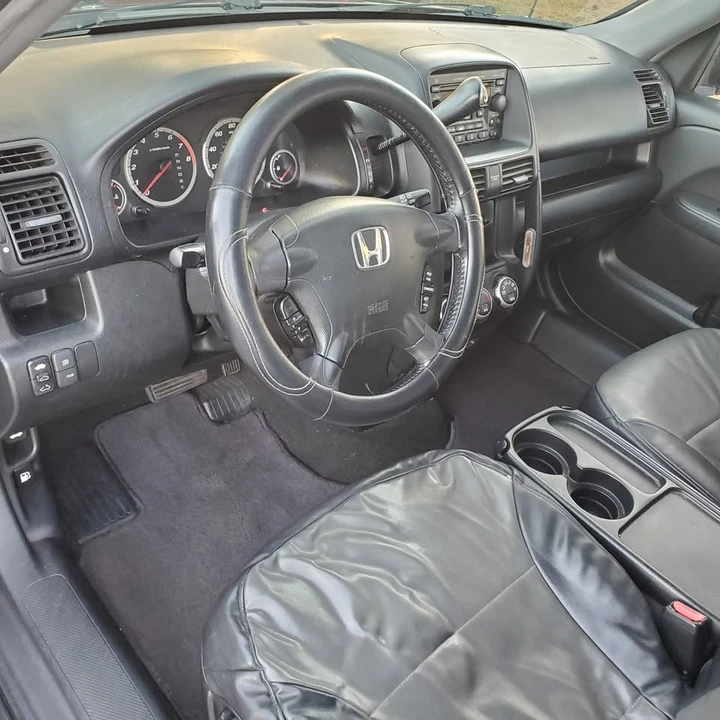 2006 Honda CR-V 2nd Gen - Image 10 of 19