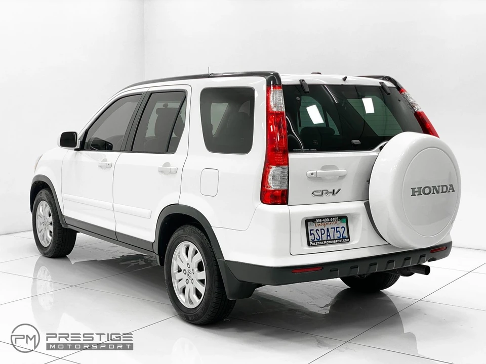 2006 Honda CR-V 2nd Gen - Image 8 of 12