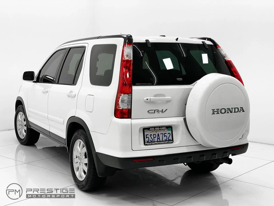 2006 Honda CR-V 2nd Gen - Image 4 of 12