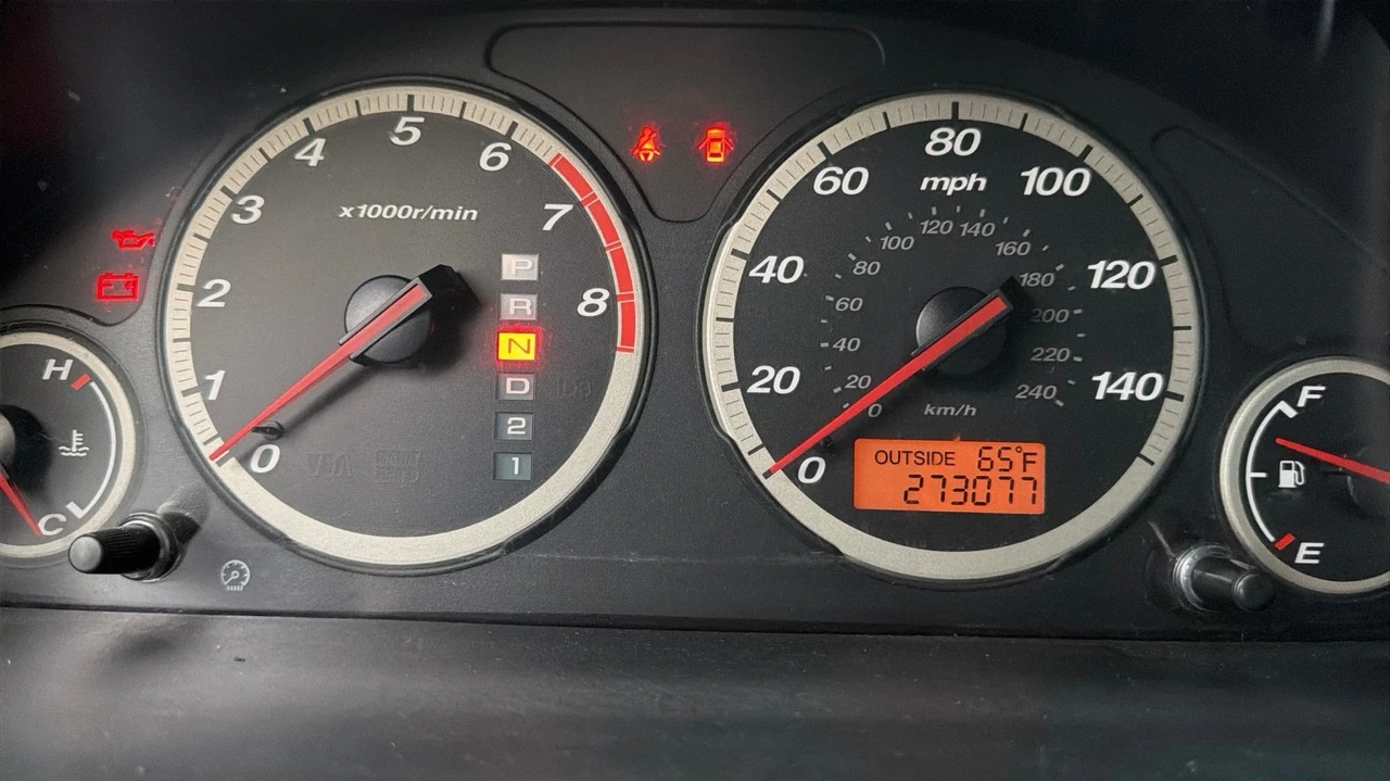2006 Honda CR-V 2nd Gen - Image 10 of 10