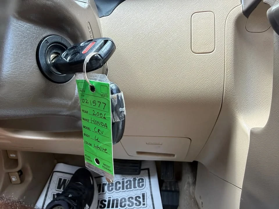 2006 Honda CR-V 2nd Gen - Image 15 of 15