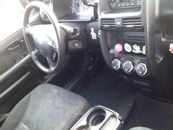 2006 Honda CR-V 2nd Gen - Image 3 of 3