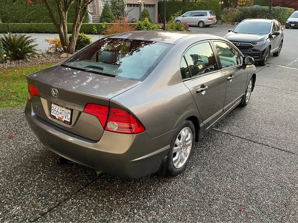 2006 Honda Civic 8th Gen - Image 5 of 13