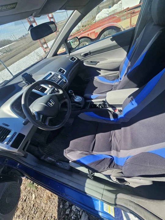 2006 Honda Civic 8th Gen - Image 2 of 10