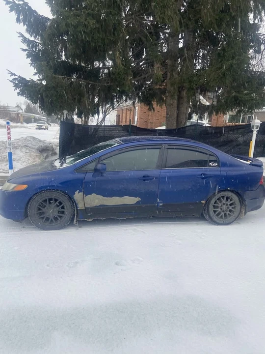 2006 Honda Civic 8th Gen - Image 3 of 5