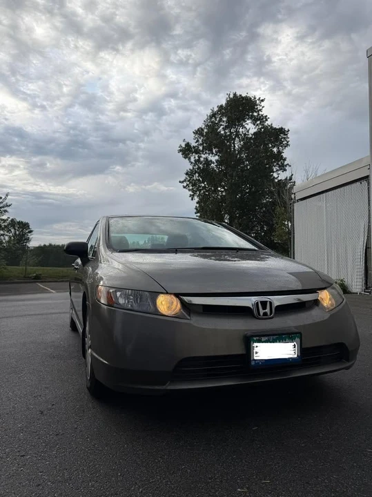 2006 Honda Civic 8th Gen - Image 2 of 13