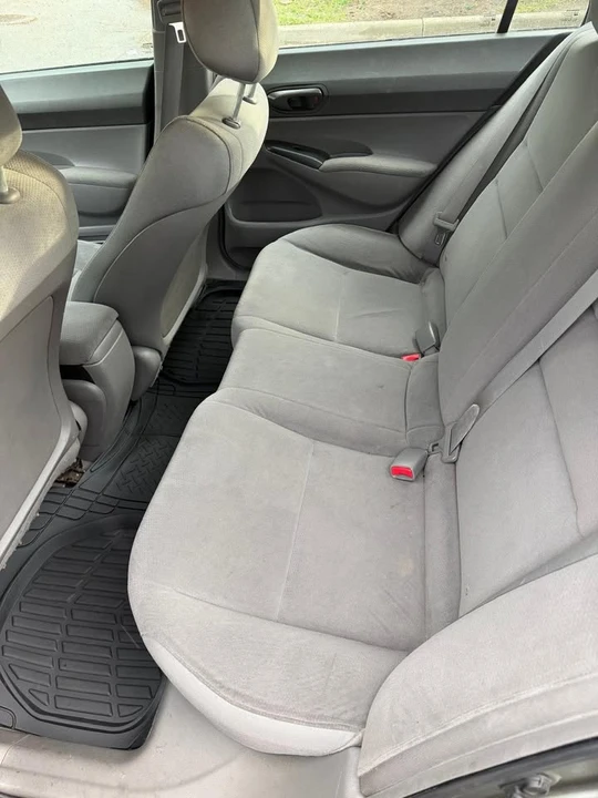 2006 Honda Civic 8th Gen - Image 12 of 13