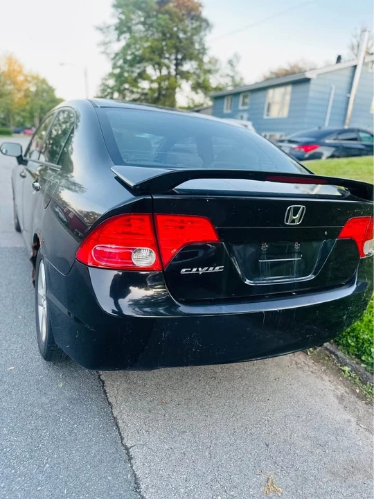 2006 Honda Civic 8th Gen - Image 3 of 3