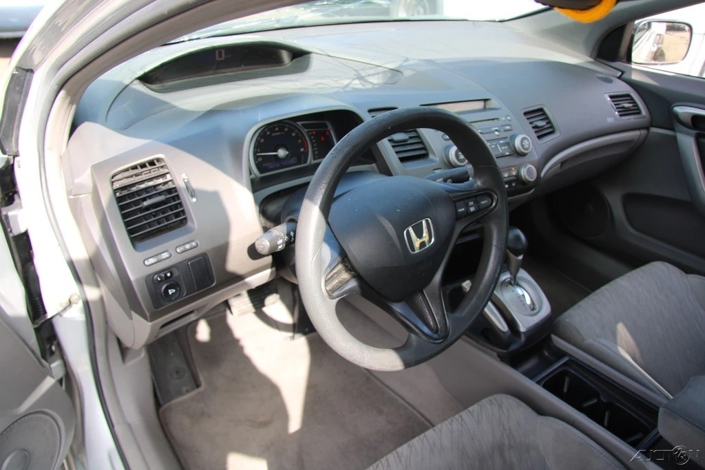 2006 Honda Civic 8th Gen - Image 16 of 21