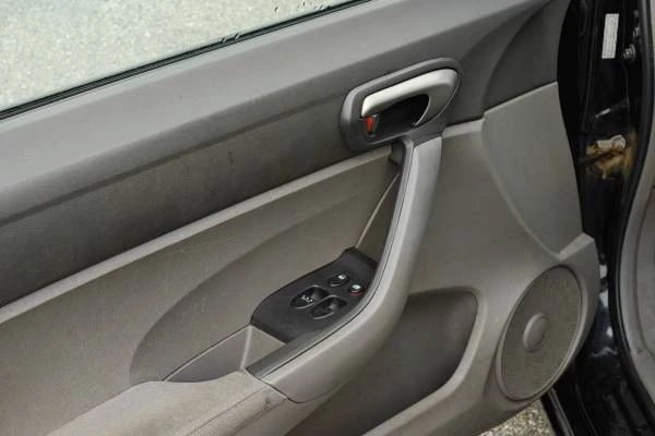 2006 Honda Civic 8th Gen - Image 6 of 6