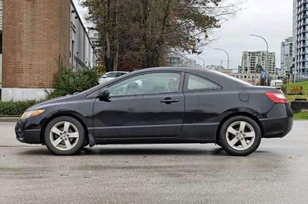 2006 Honda Civic 8th Gen - Image 3 of 6