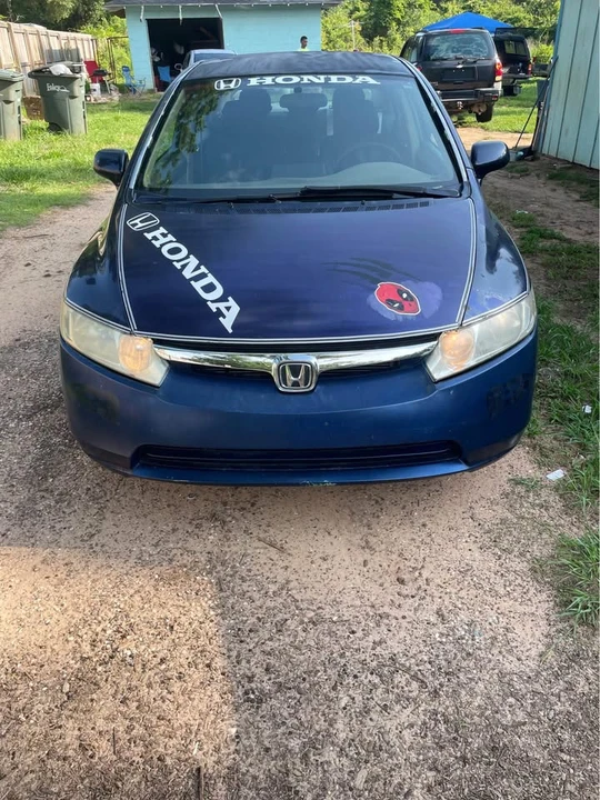 2006 Honda Civic 8th Gen - Image 2 of 10