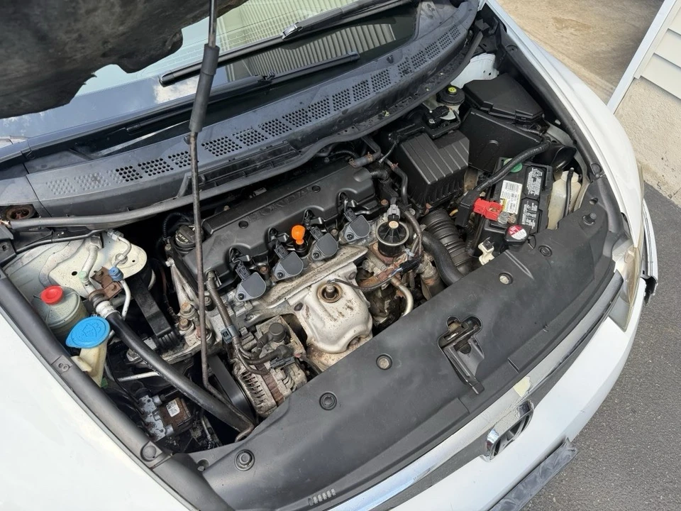 2006 Honda Civic 8th Gen - Image 16 of 18