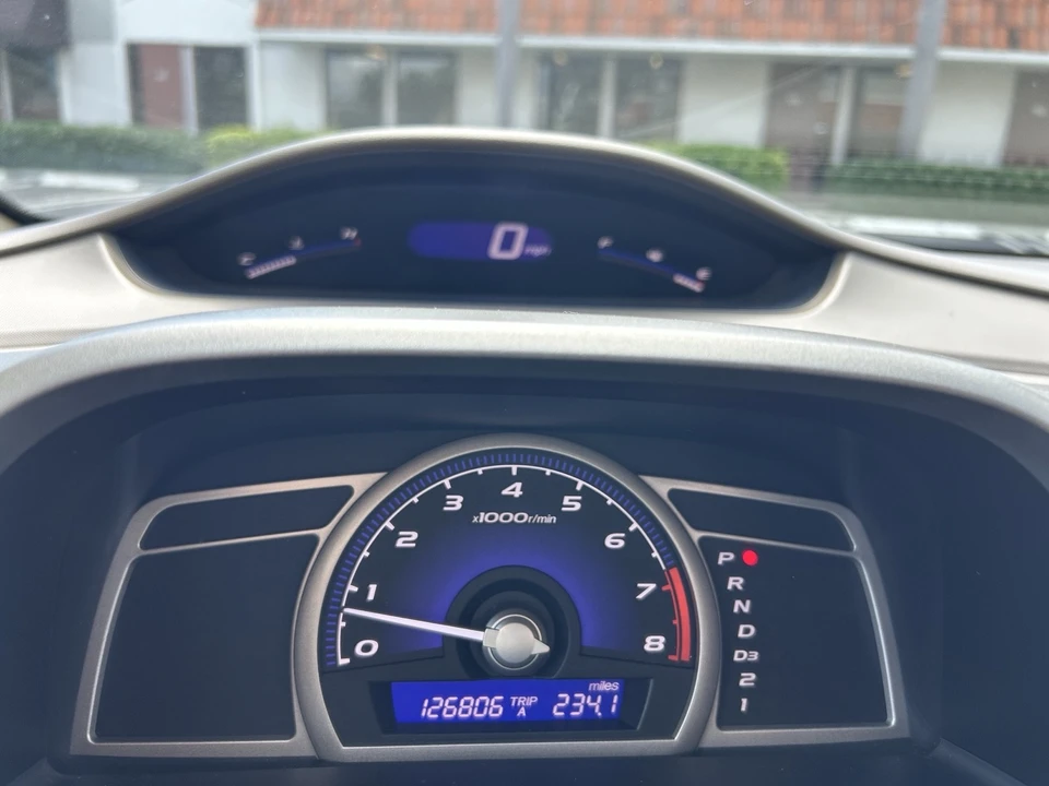 2006 Honda Civic 8th Gen - Image 12 of 17