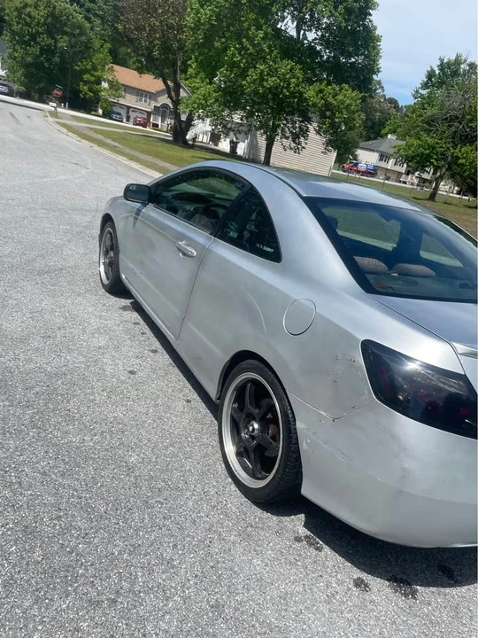 2006 Honda Civic 8th Gen - Image 8 of 9