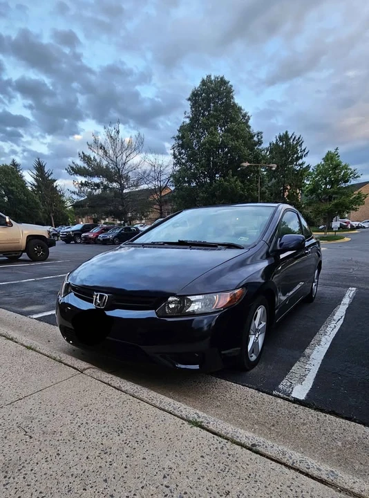 2006 Honda Civic 8th Gen - Image 2 of 9