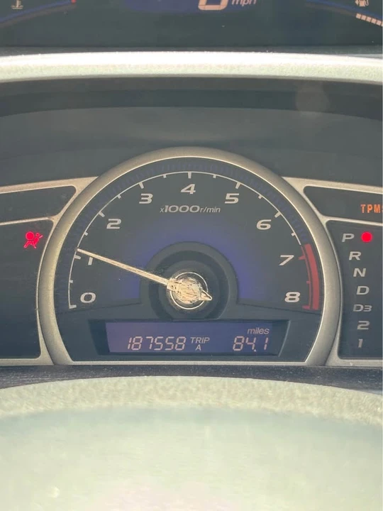 2006 Honda Civic 8th Gen - Image 9 of 10