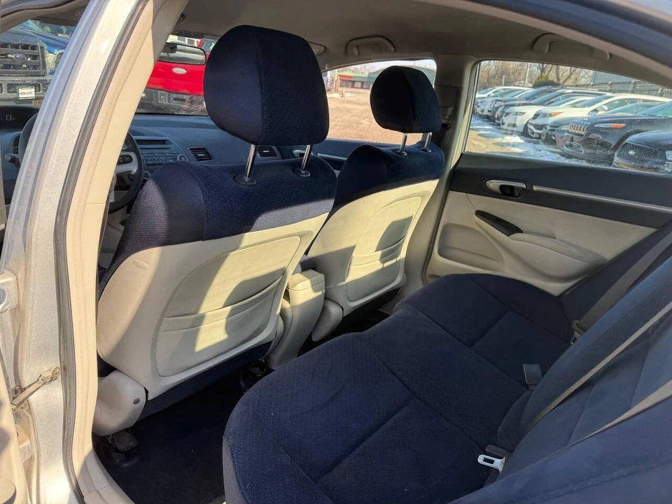 2006 Honda Civic 8th Gen - Image 16 of 20