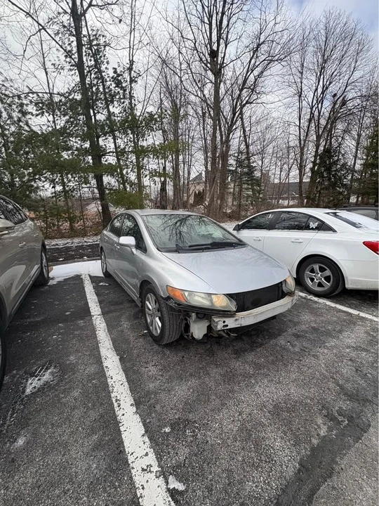 2006 Honda Civic 8th Gen - Image 2 of 12