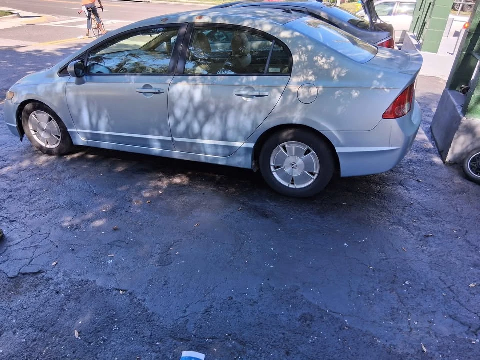 2006 Honda Civic 8th Gen - Image 2 of 4