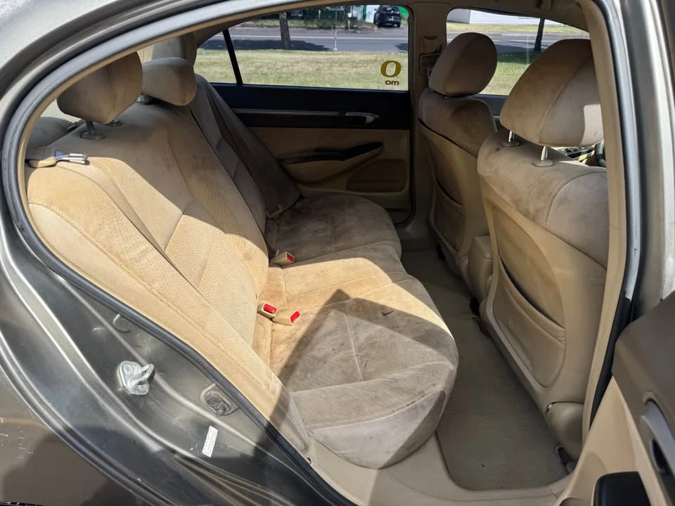 2006 Honda Civic 8th Gen - Image 12 of 13