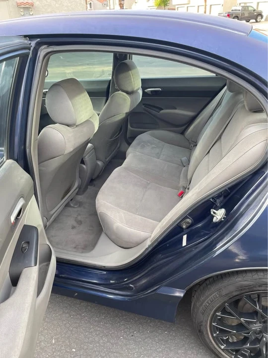 2006 Honda Civic 8th Gen - Image 9 of 13