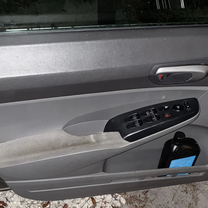 2006 Honda Civic 8th Gen - Image 13 of 18