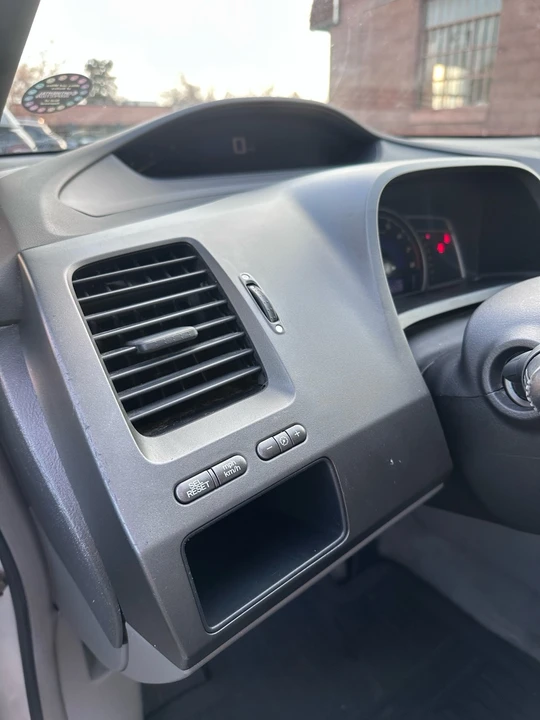 2006 Honda Civic 8th Gen - Image 16 of 17