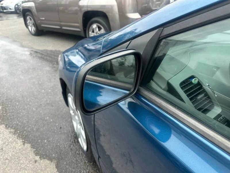 2006 Honda Civic 8th Gen - Image 10 of 12