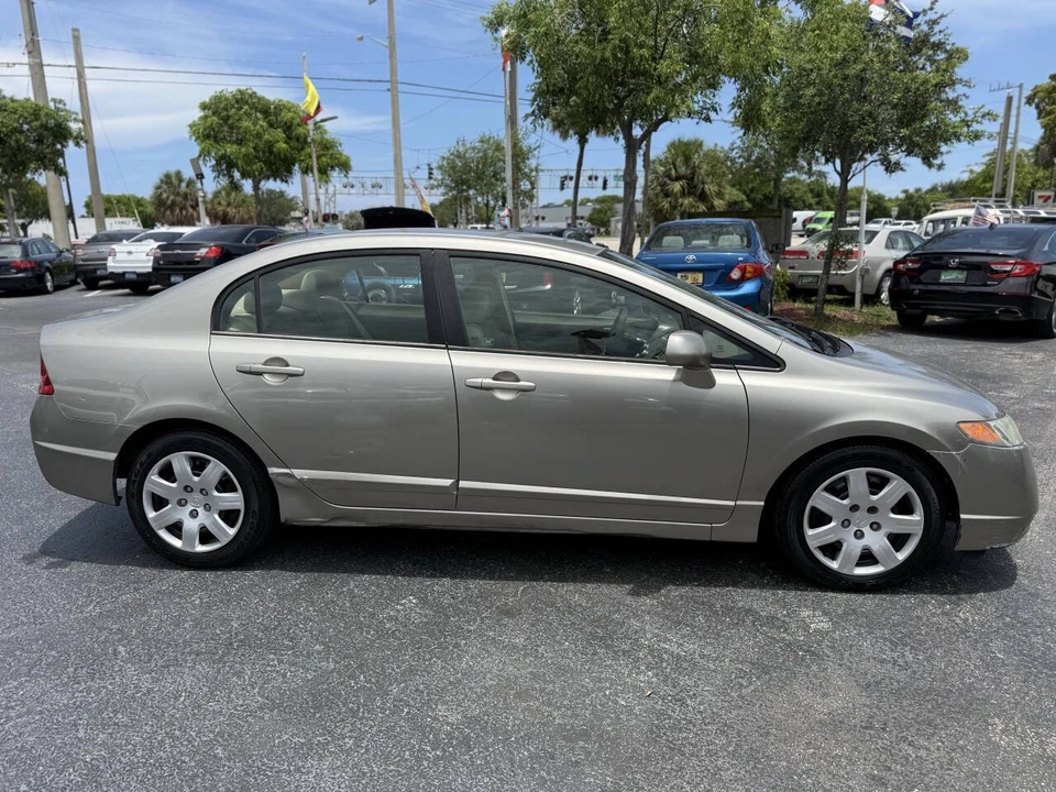 2006 Honda Civic 8th Gen - Image 9 of 31