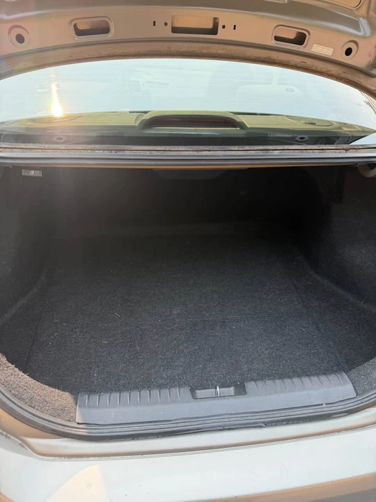 2006 Honda Civic 8th Gen - Image 14 of 19