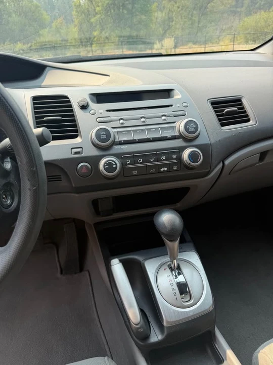 2006 Honda Civic 8th Gen - Image 11 of 19