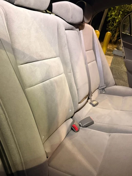 2006 Honda Civic - Image 10 of 15