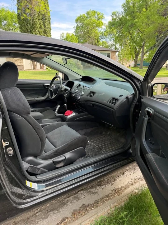 2006 Honda Civic Si 8th Gen - Image 9 of 18