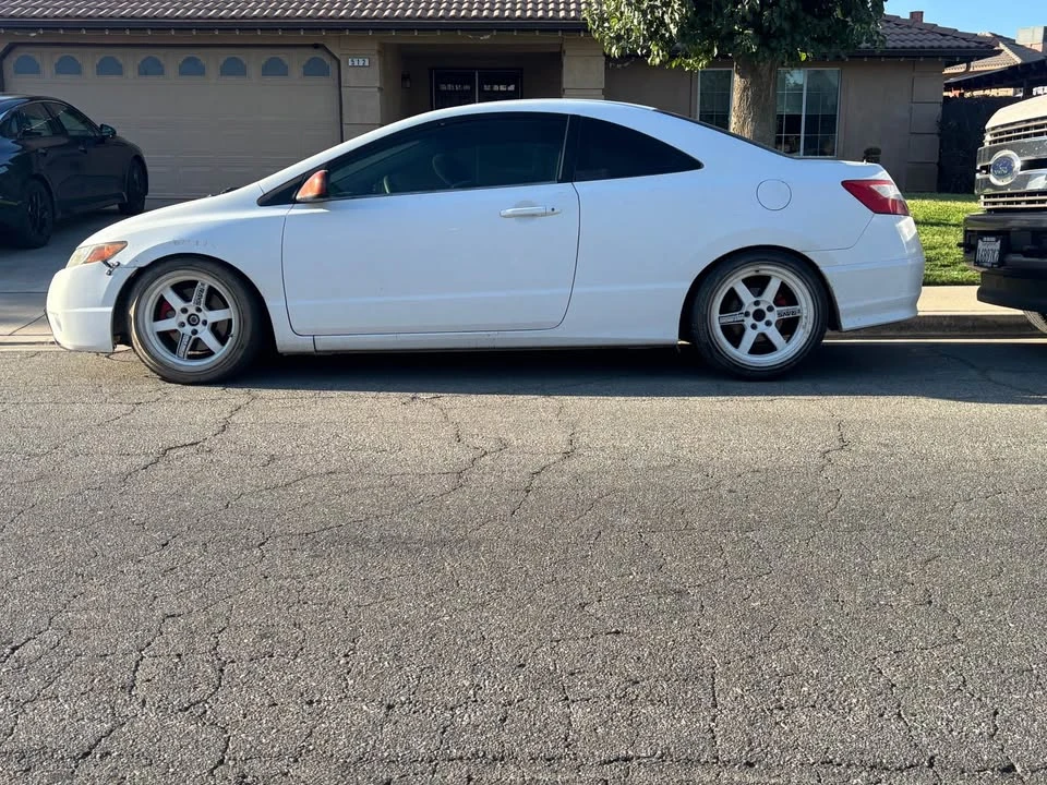 2006 Honda Civic 8th Gen - Image 3 of 4