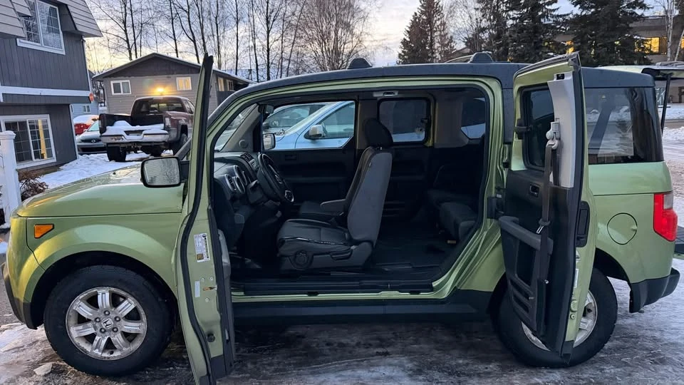 2006 Honda Element - Image 5 of 17